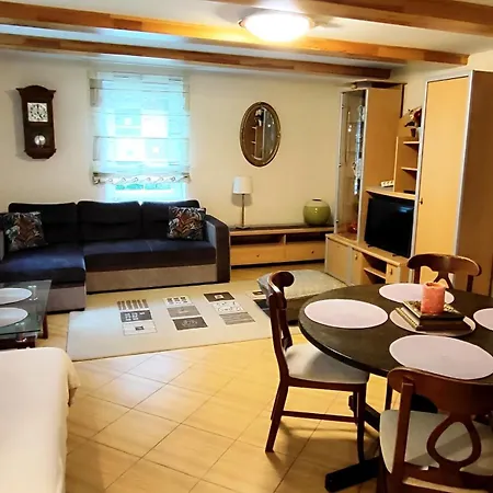Holiday home Jaukus Apartamentai Dariaus Ir Gireno G Palanga